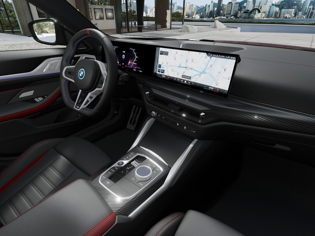 BMW i4