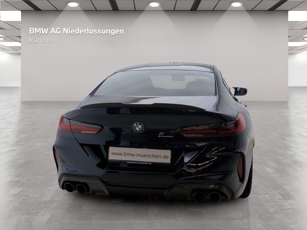 BMW M8