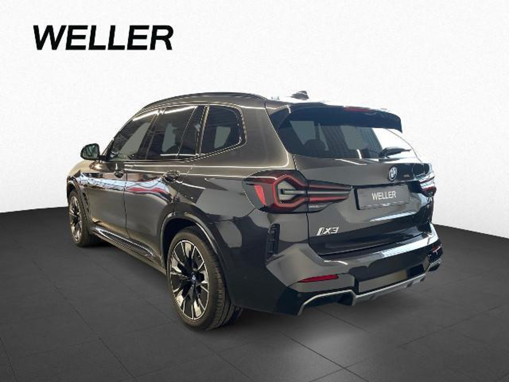 BMW iX3