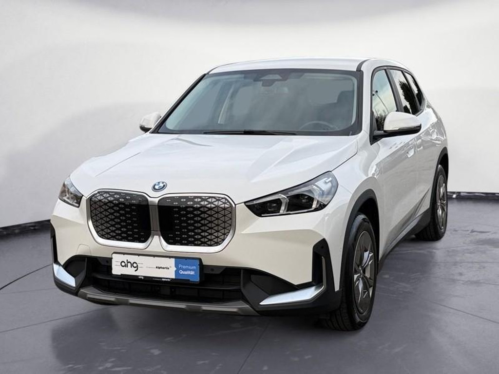 BMW iX1 xDrive30