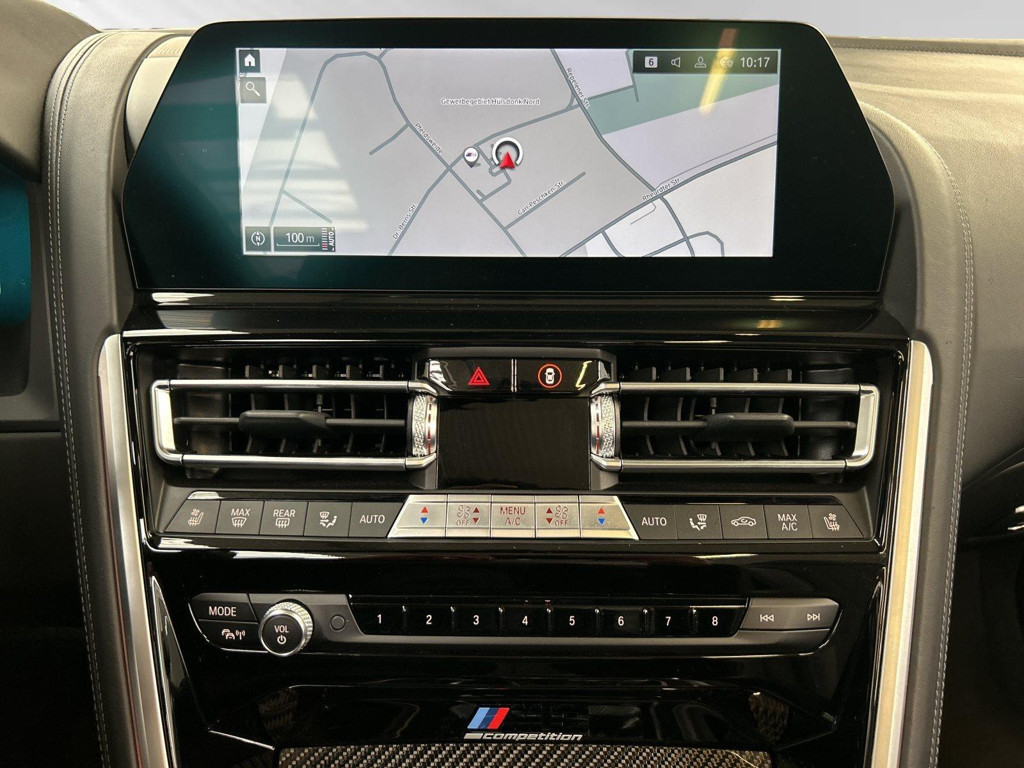 BMW M8