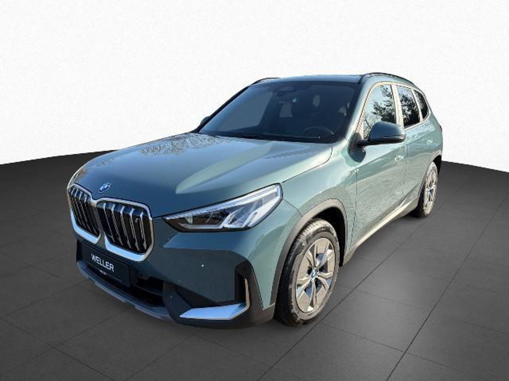 BMW iX1 xDrive30