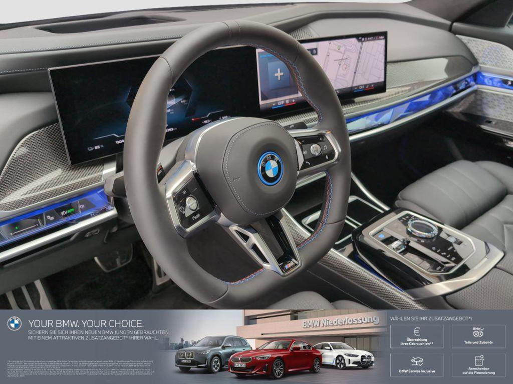 BMW i7