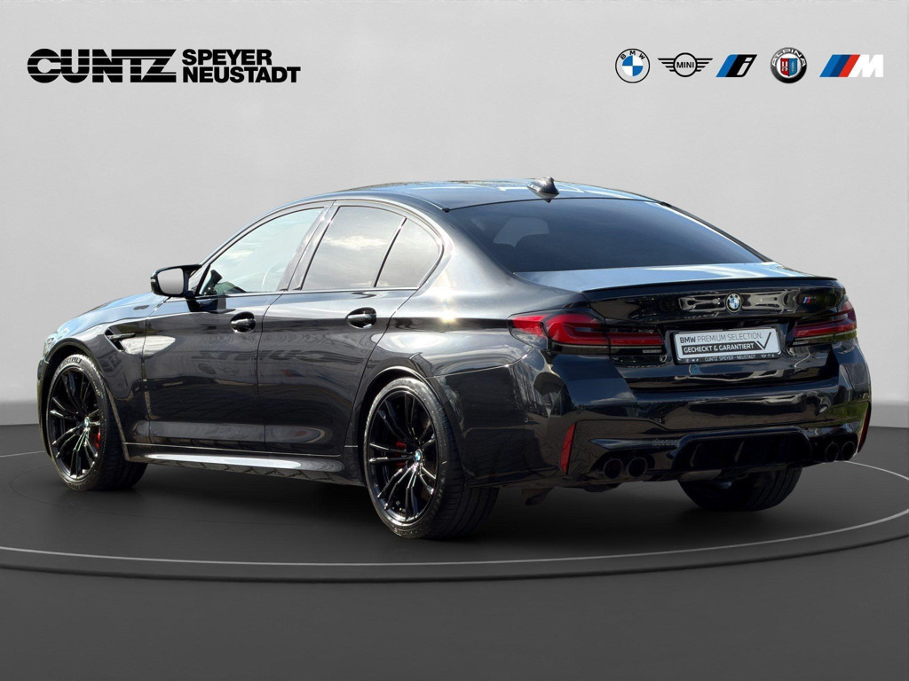 BMW M5