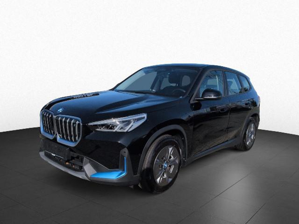 BMW iX1 xDrive30