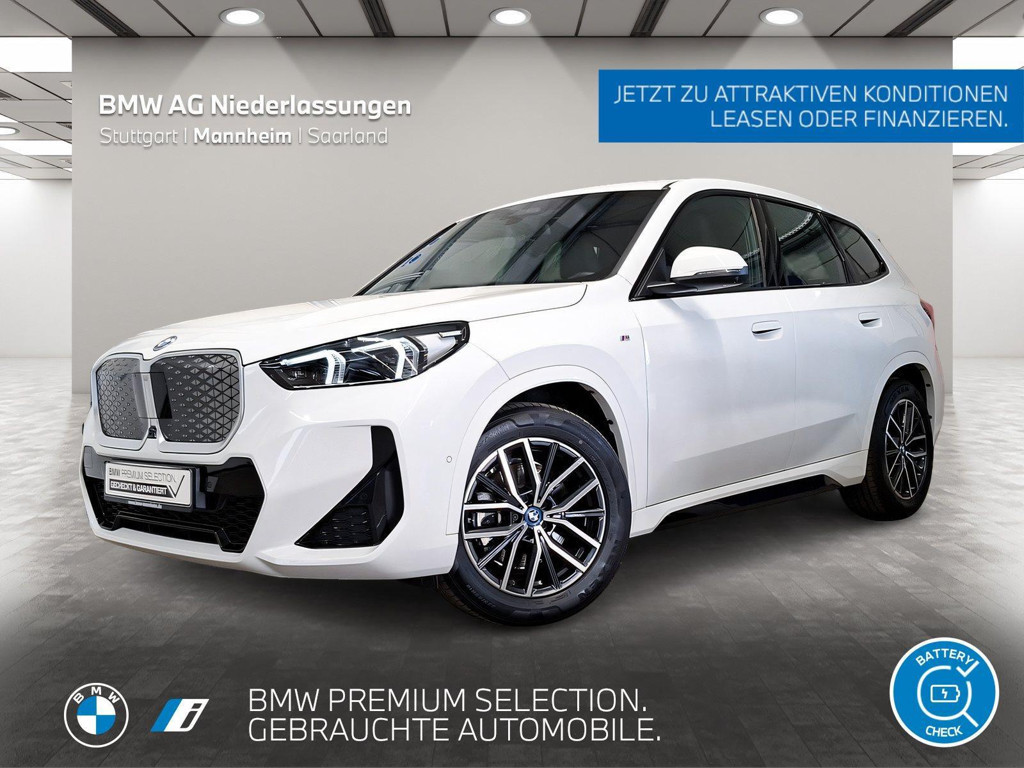 BMW iX1 xDrive30