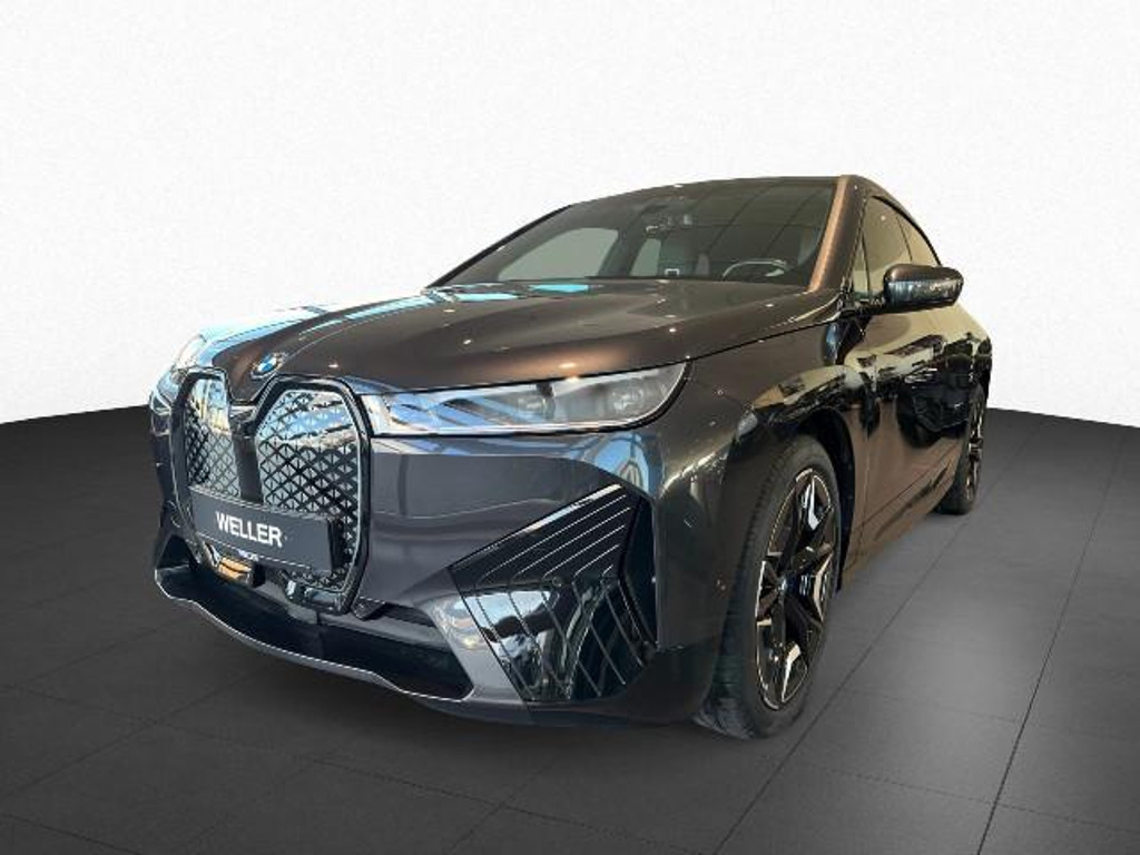 BMW iX xDrive40