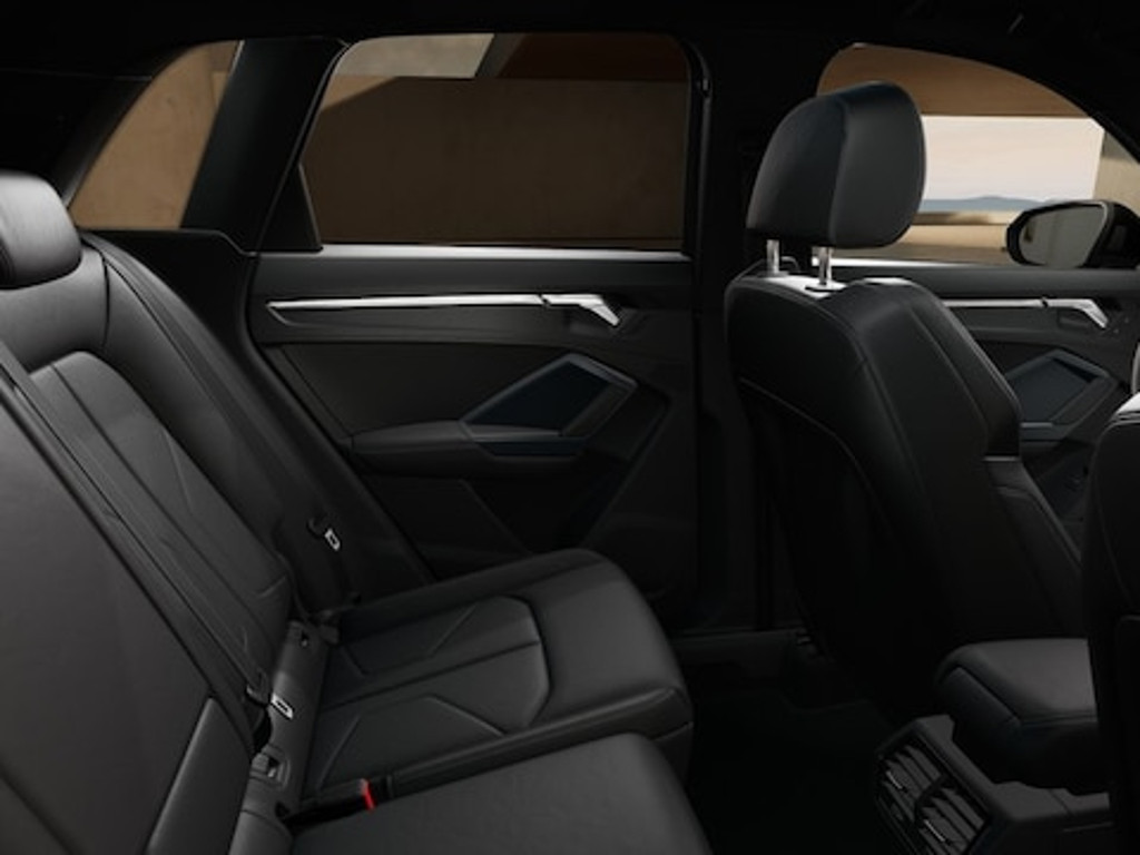 Audi Q3 S-Line S-Tronic 35 TFSI