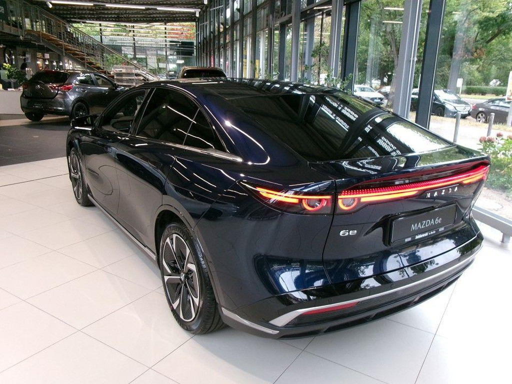Mazda 6e