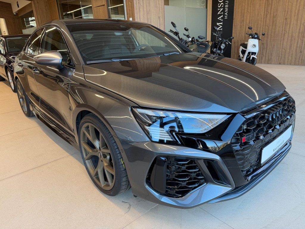 Audi RS3 Sedan