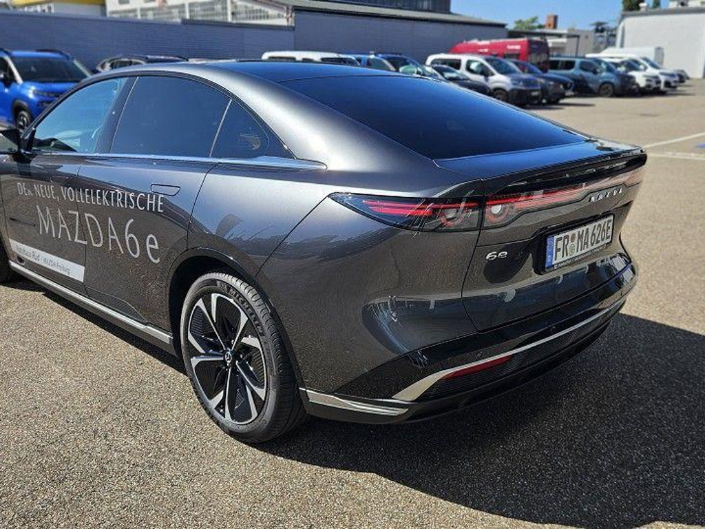 Mazda 6e