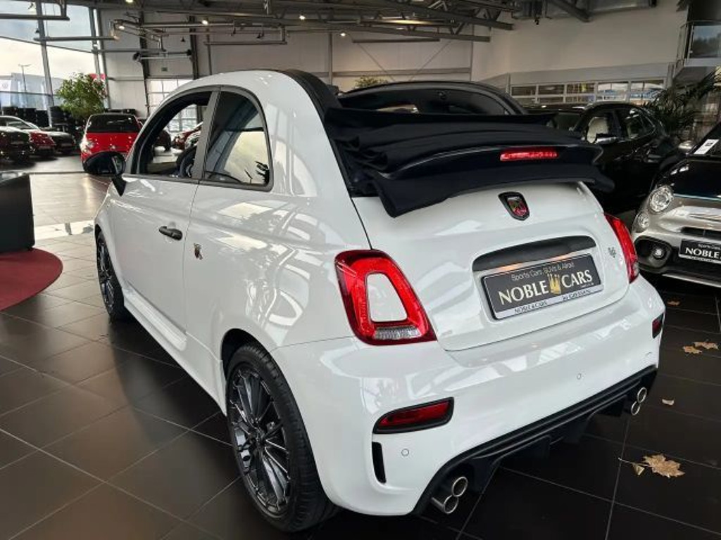 Abarth 695