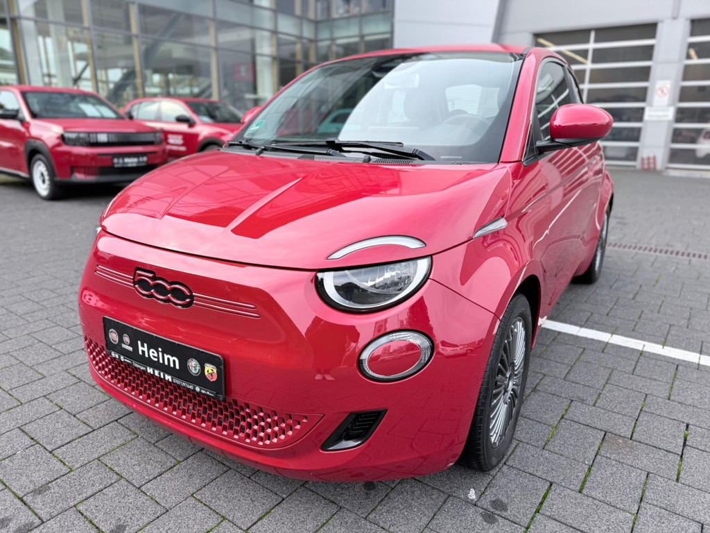 Fiat 500e RED