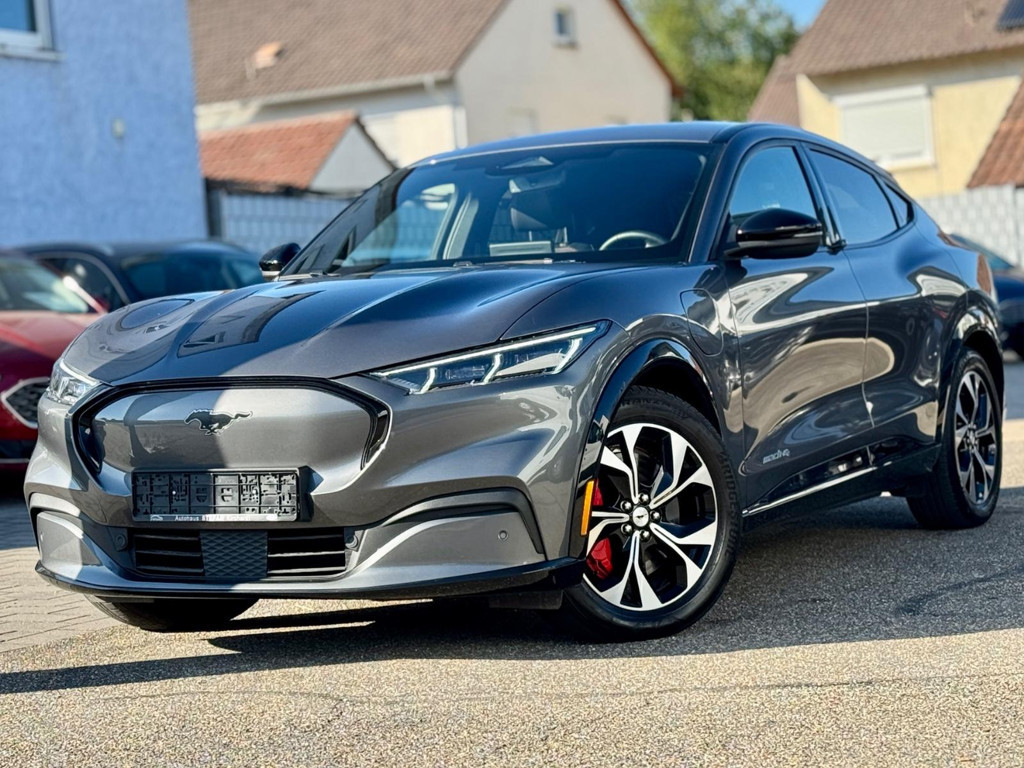 Ford Mustang Mach-E AWD