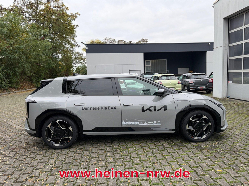 Kia EV4