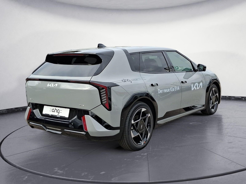 Kia EV4