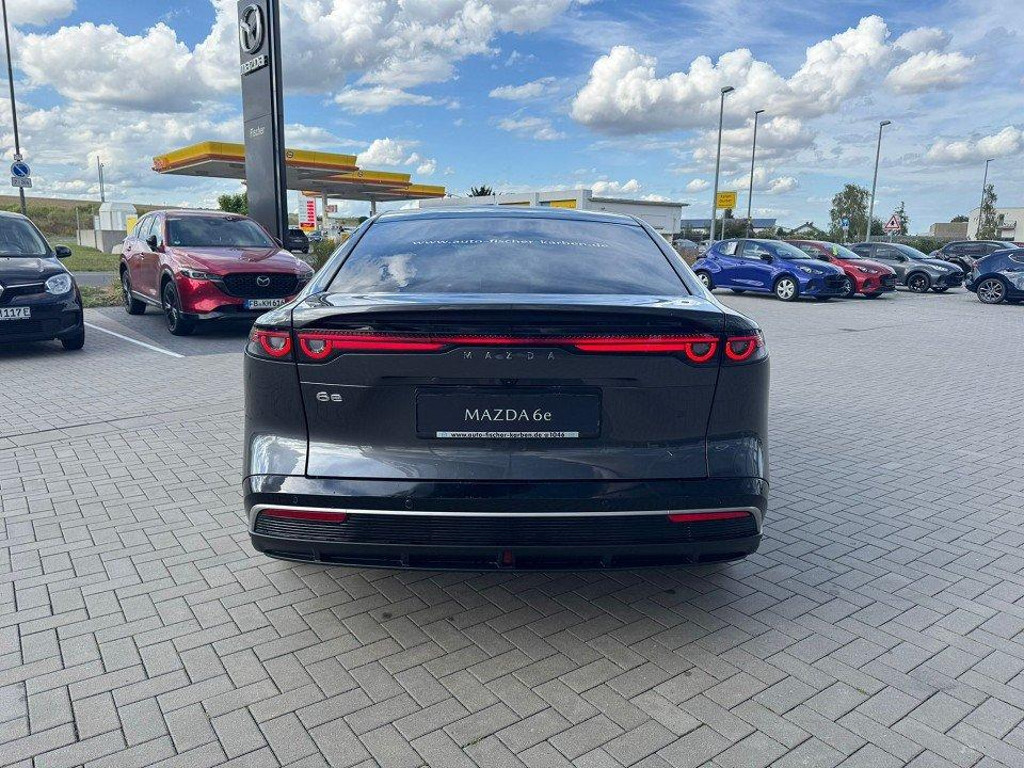 Mazda 6e
