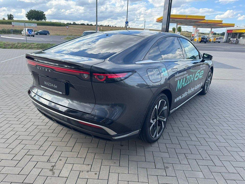 Mazda 6e