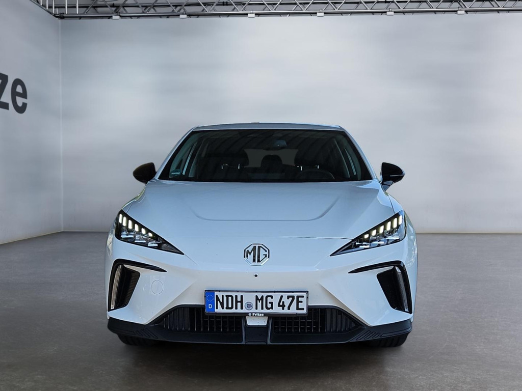 MG MG4 Luxury 51 kWh 64 kWh