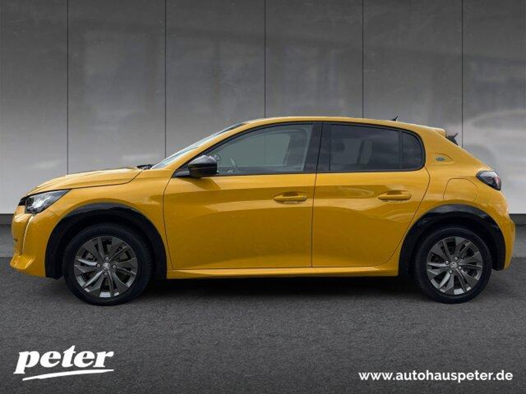 Peugeot e-208 Allure Pack