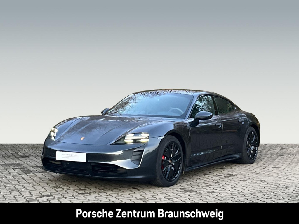 Porsche Taycan GTS Performance Plus