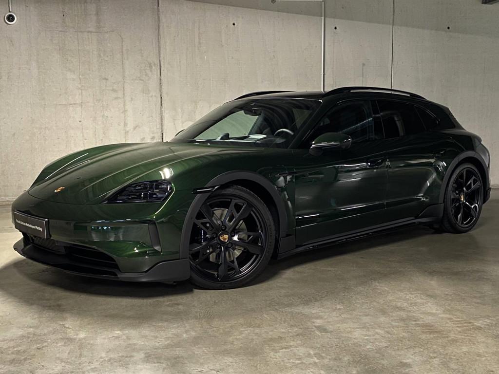 Porsche Taycan 4S Cross Turismo