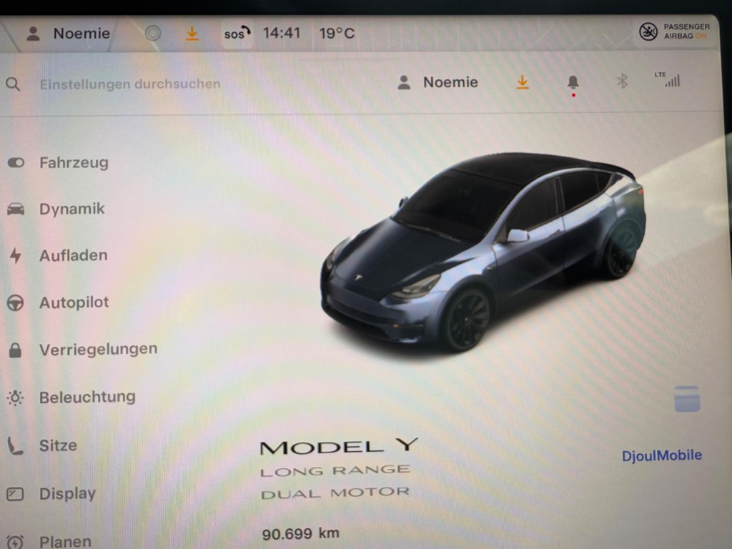 Tesla Model Y
