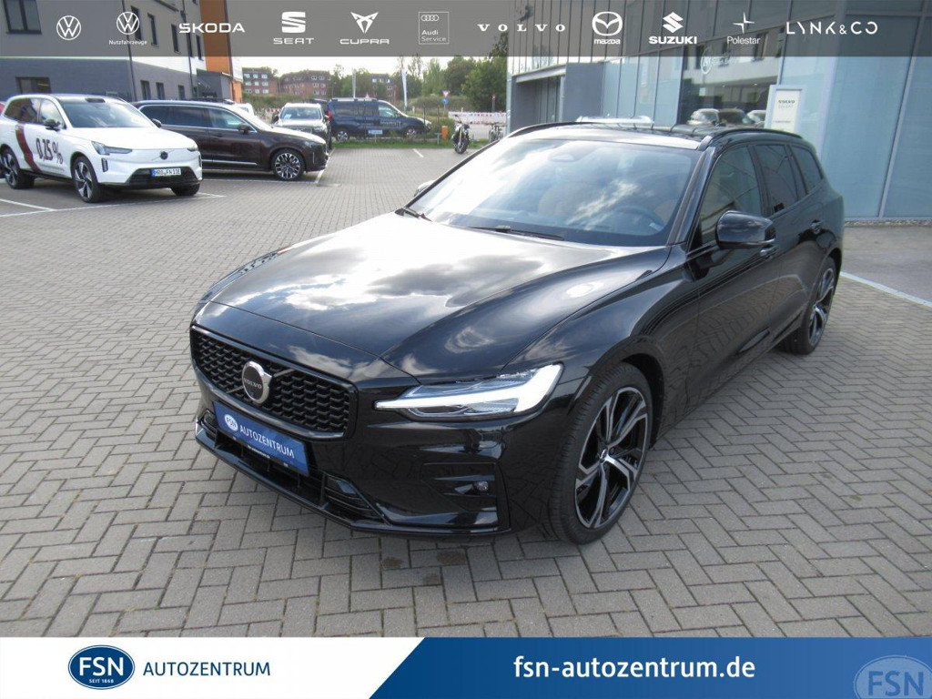 Volvo V60 Dark Ultra