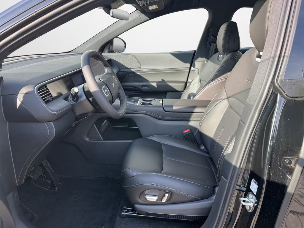 Xpeng G6