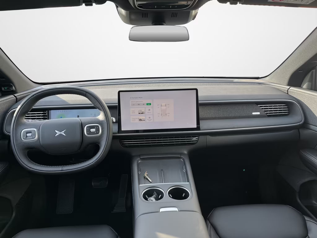 Xpeng G6