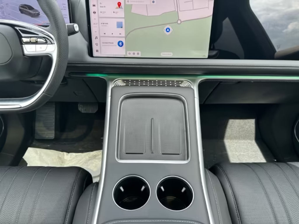 Xpeng G9