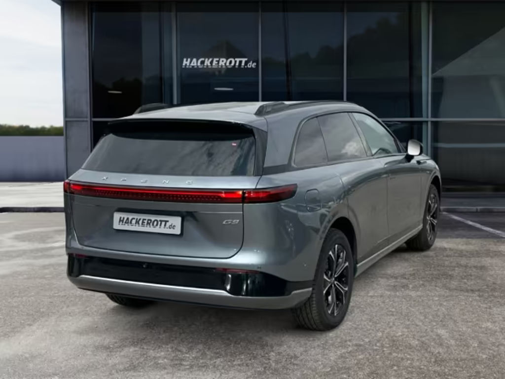 Xpeng G9