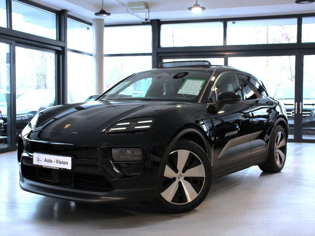 Porsche Macan 4