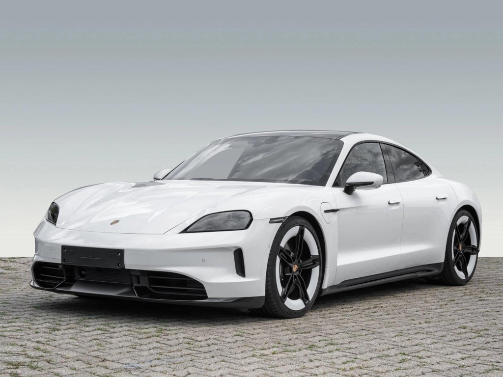 Porsche Taycan GTS
