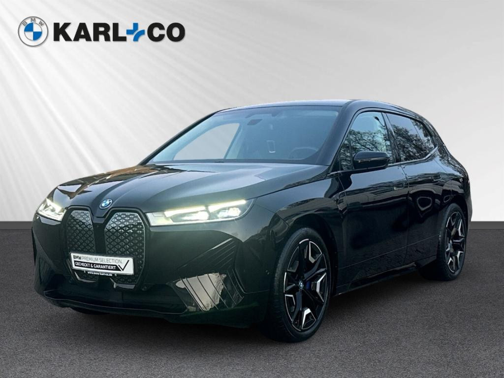 BMW iX 50 Sportpaket AHK Driving Assistant Professio