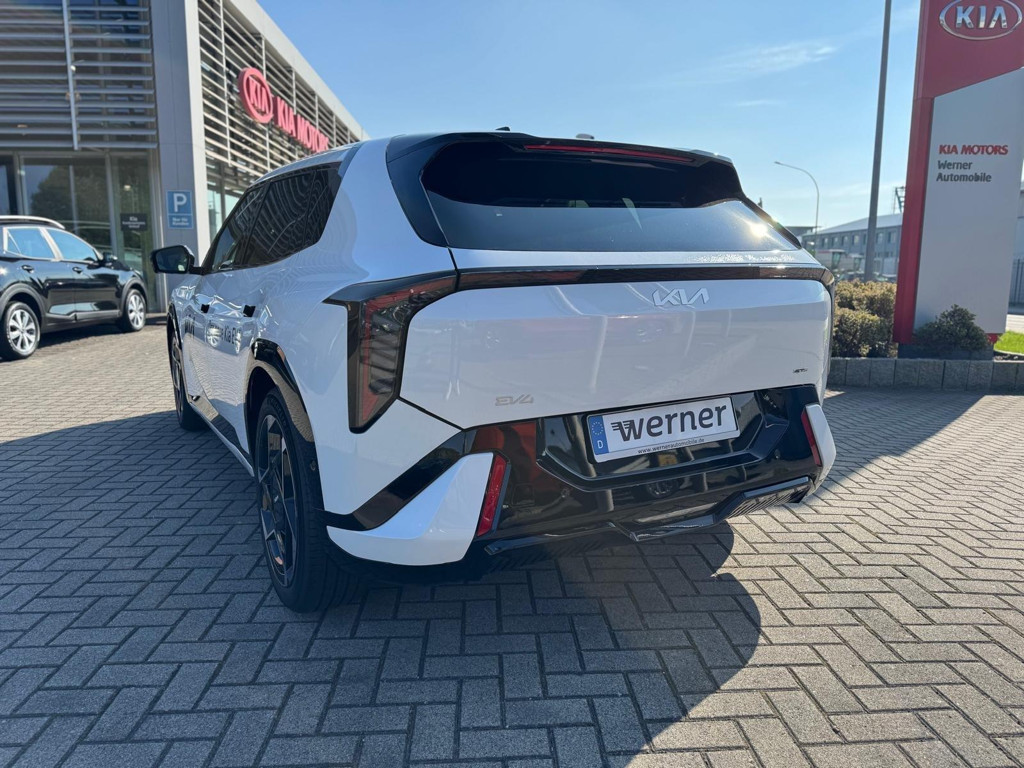 Kia EV4