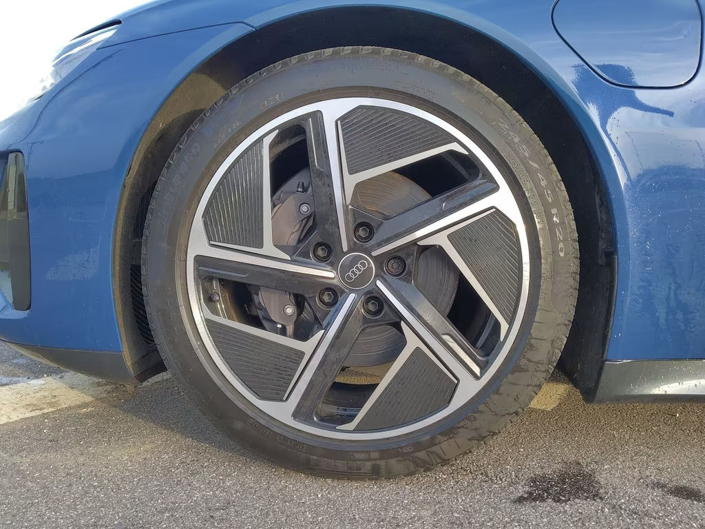 Audi e-tron GT