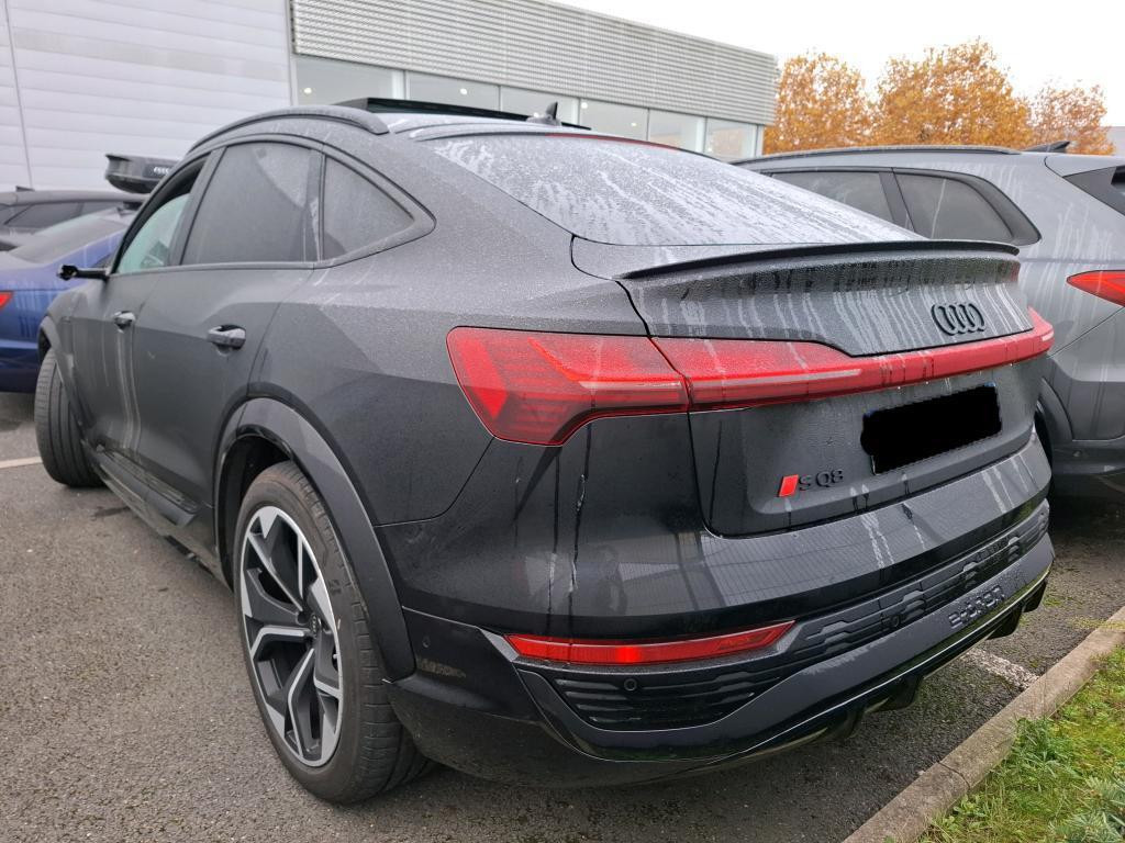 Audi SQ8 e-tron