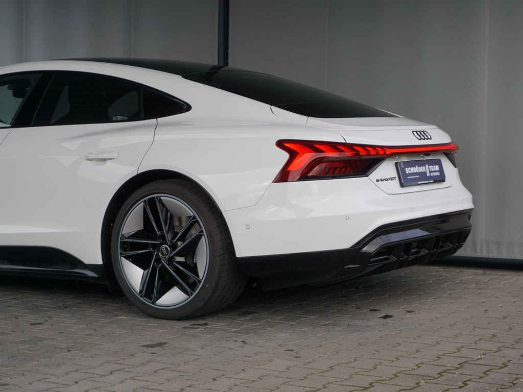 Audi e-tron GT