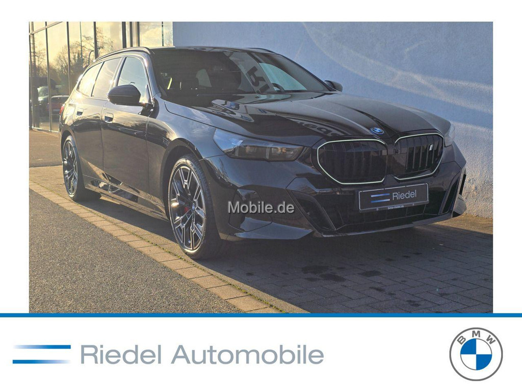 BMW i5 Touring eDrive40