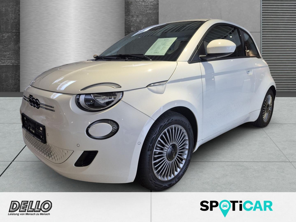 Fiat 500e Navi Apple CarPlay Android Auto Klimaautom