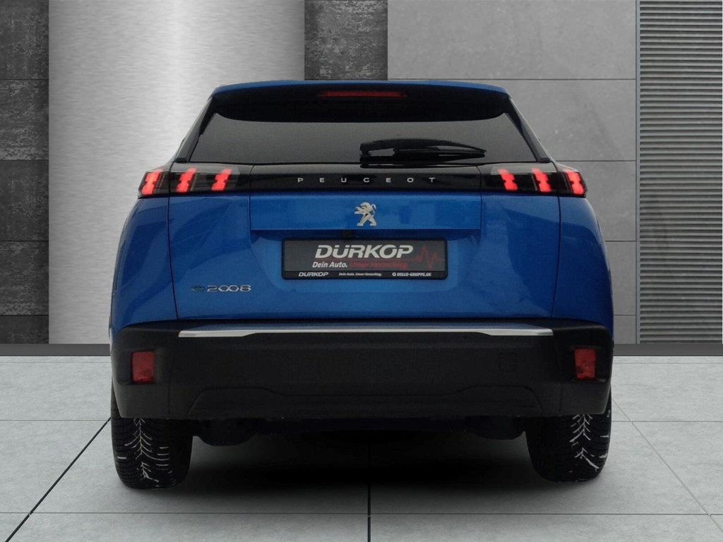 Peugeot e-2008