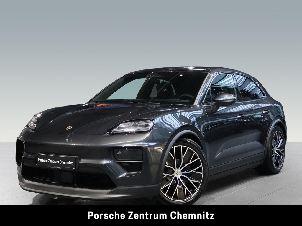 Porsche Macan 4