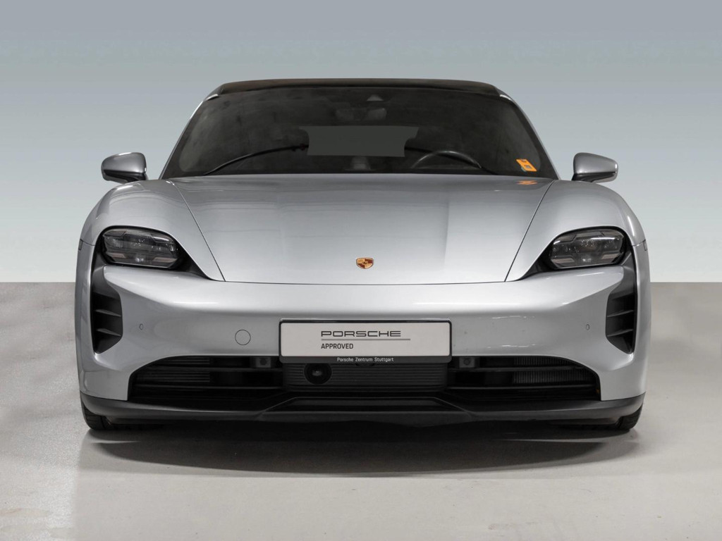 Porsche Taycan GTS Sport Turismo