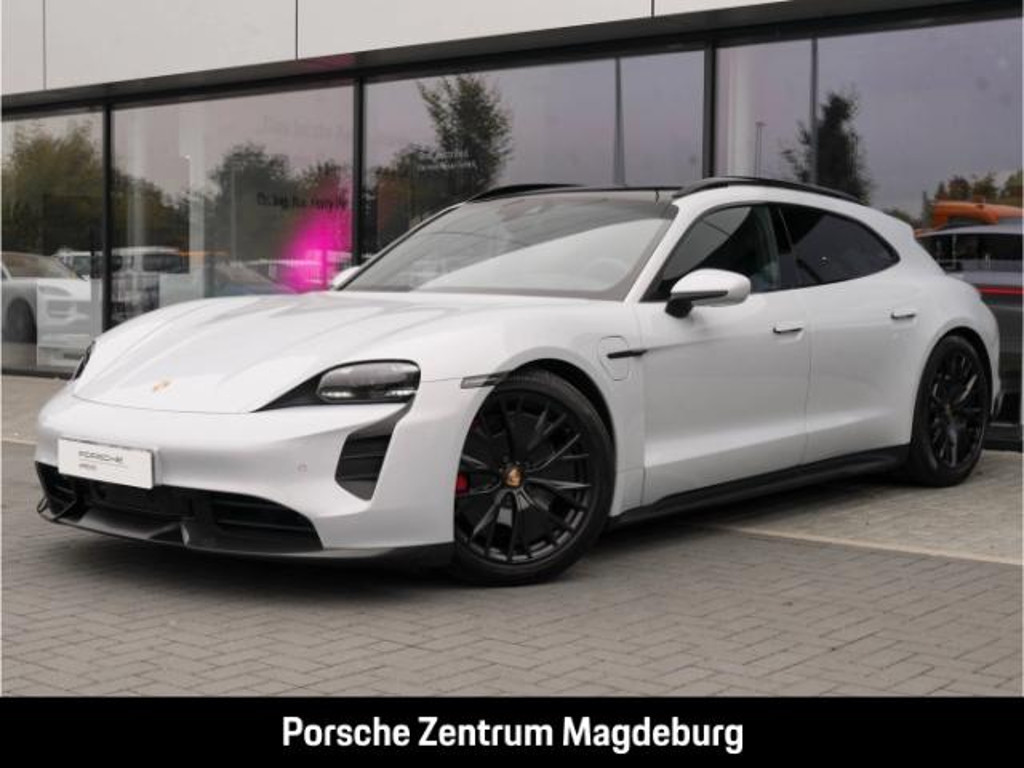 Porsche Taycan GTS Sport Turismo