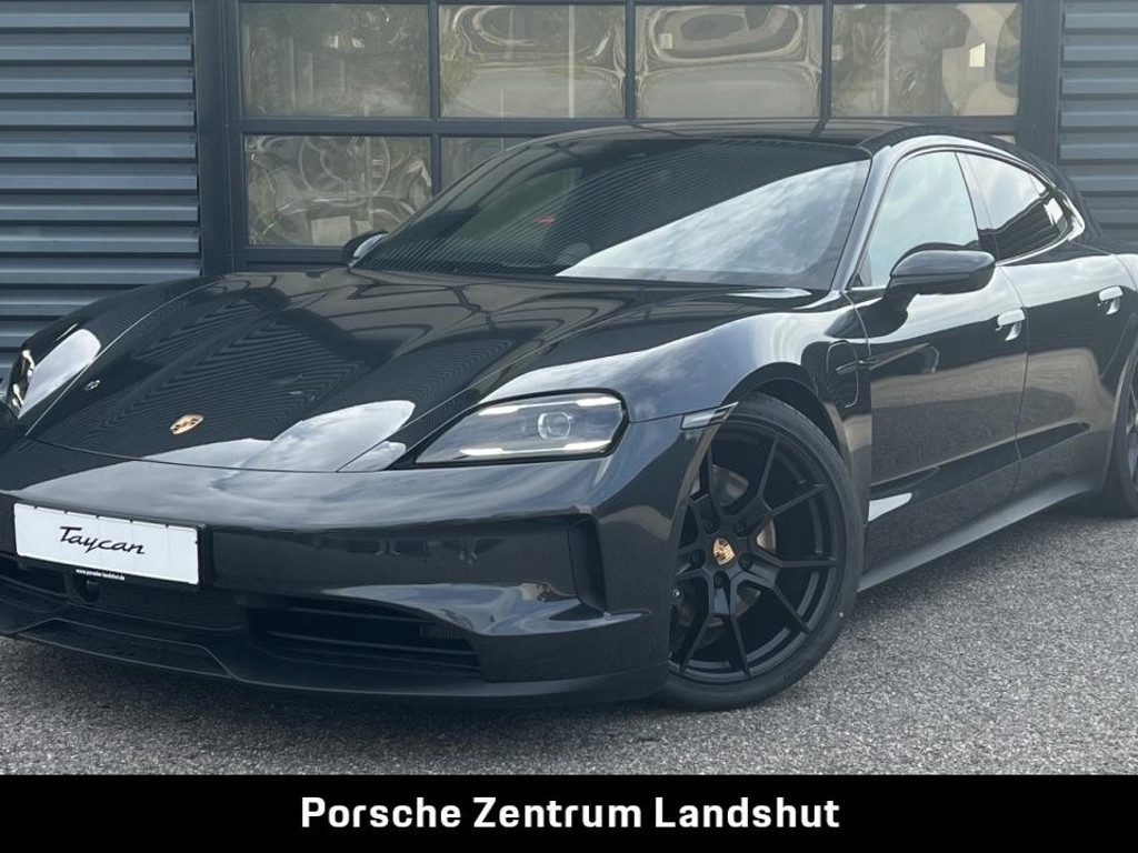 Porsche Taycan Sport Turismo Performance Plus