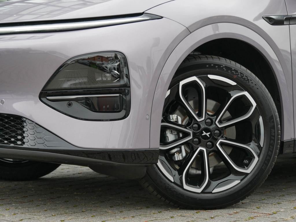 Xpeng G6