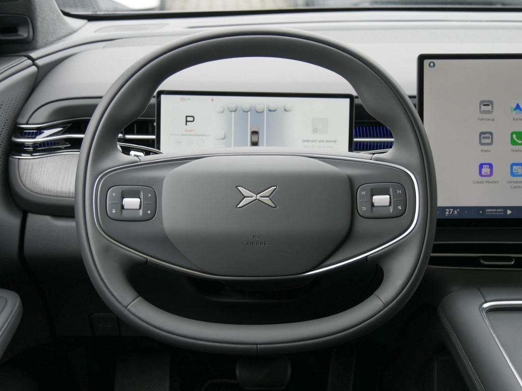 Xpeng G6