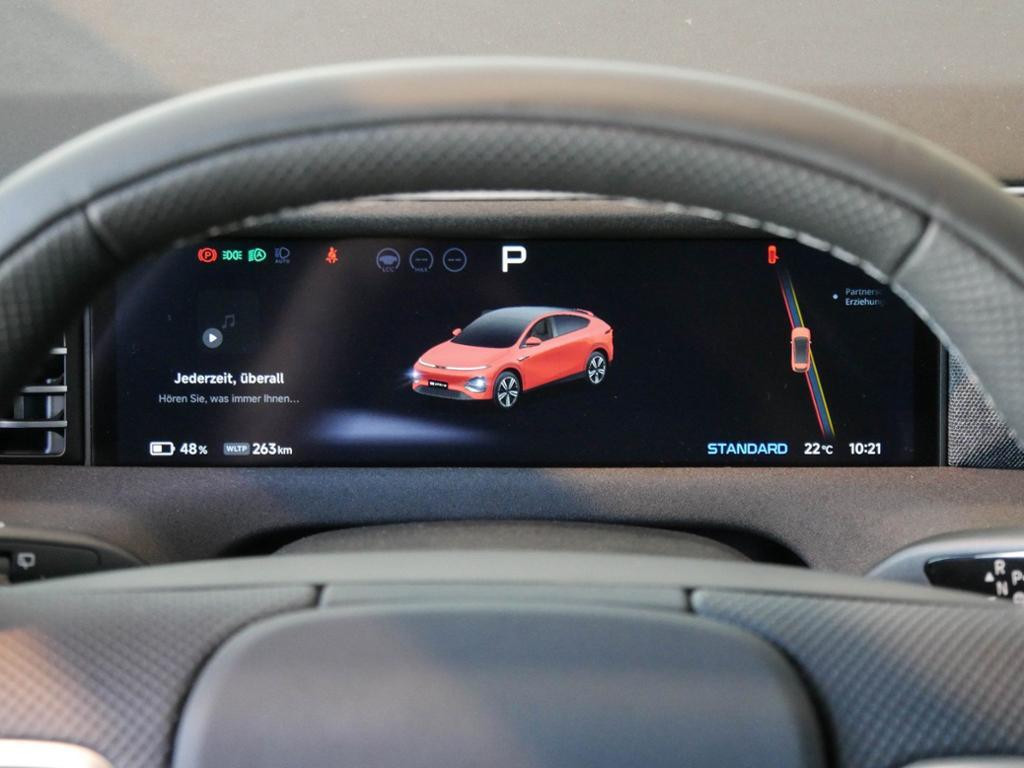 Xpeng G6