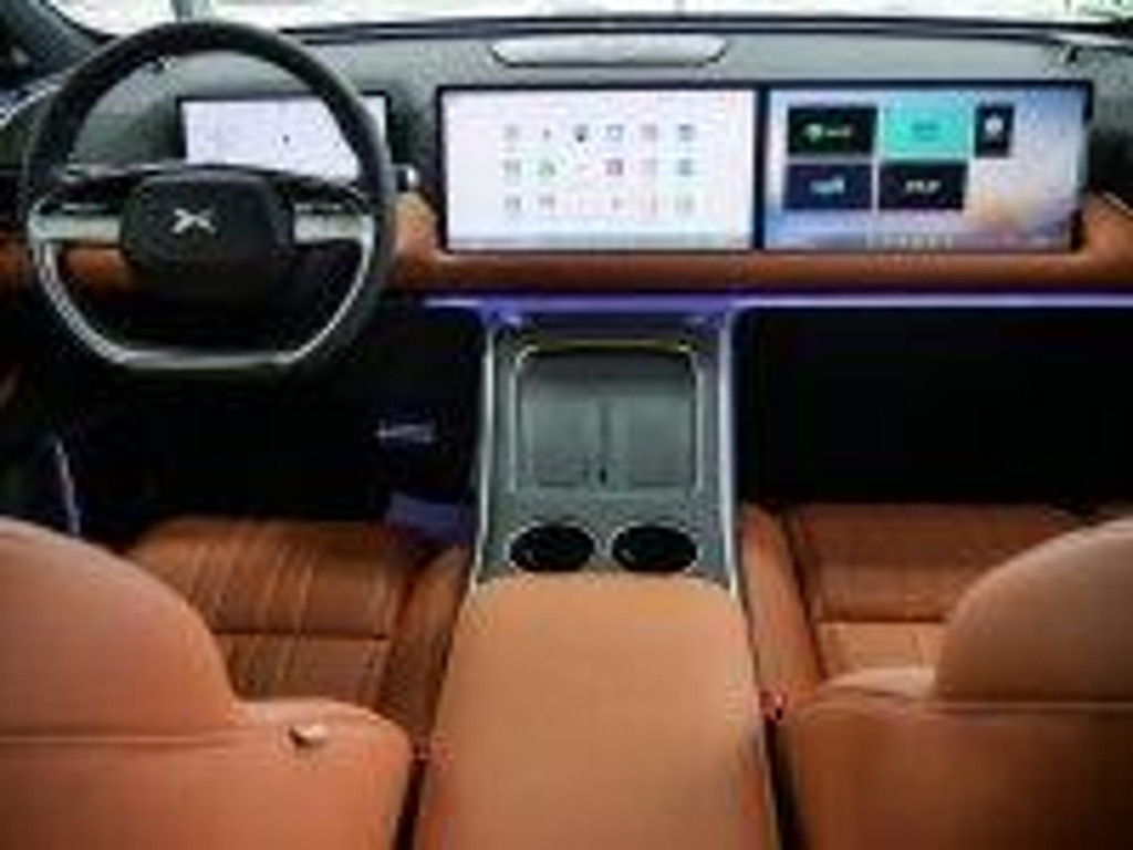 Xpeng G9